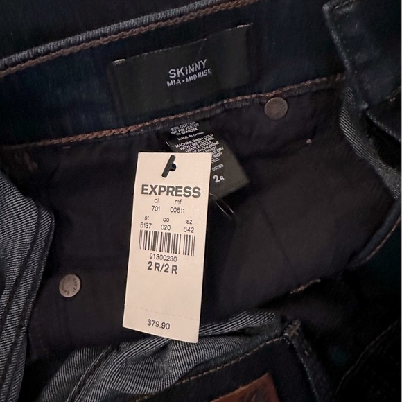 Express Denim - Mia Skinny Mid Rise - Size 2R - Picture 4 of 4